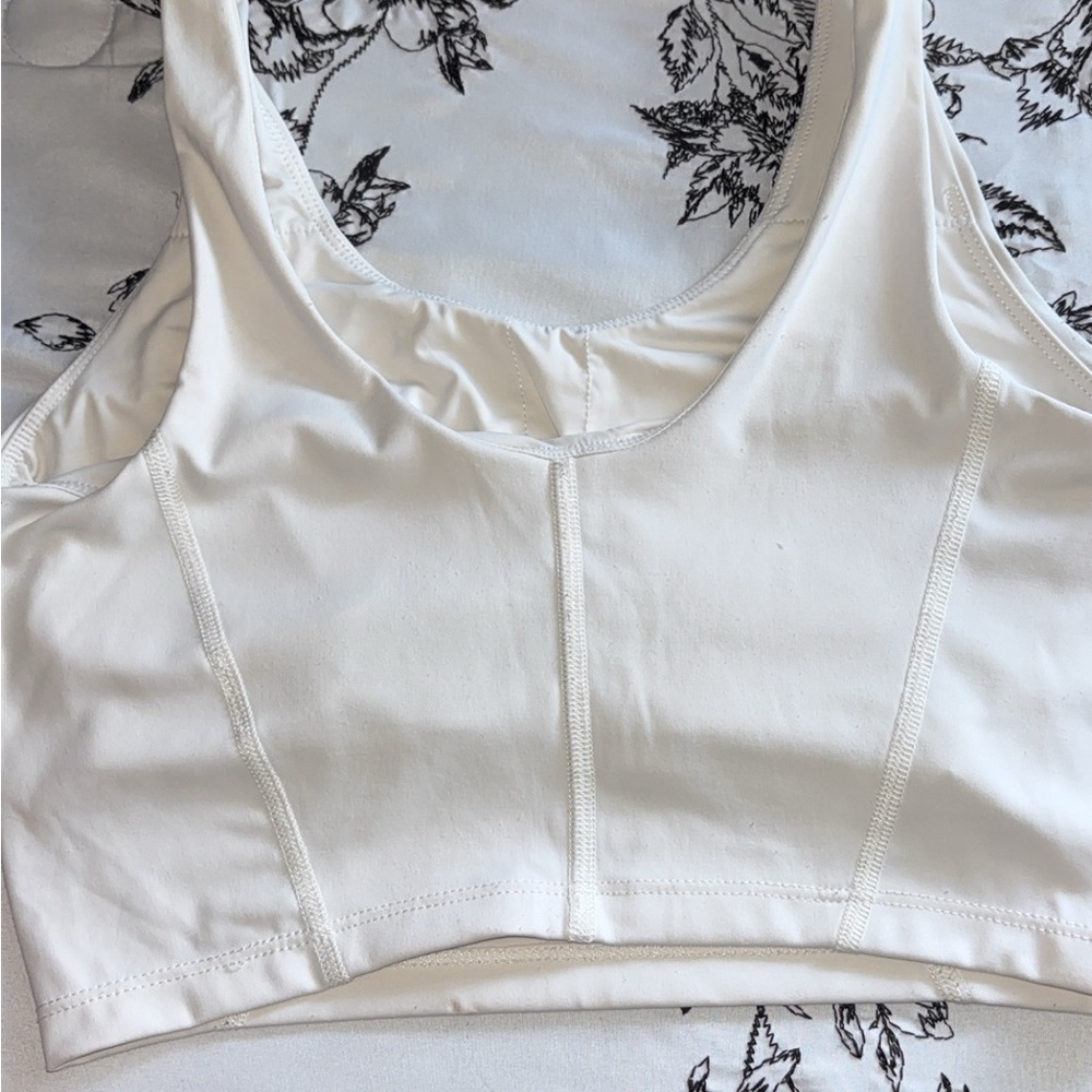 Arizona Jean Company White Tank Top